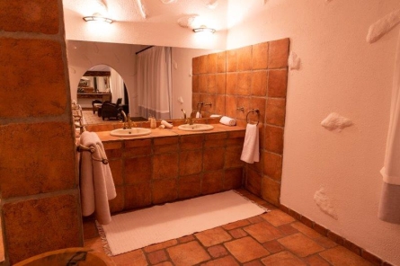 Mount Etjo Luxury Family Room Accommodation