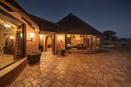 Mount Etjo Luxury Villa Accommodation