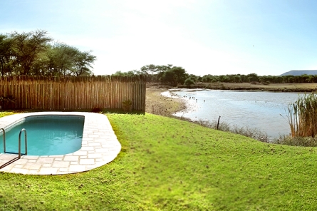 Mount Etjo Luxury Villa Accommodation